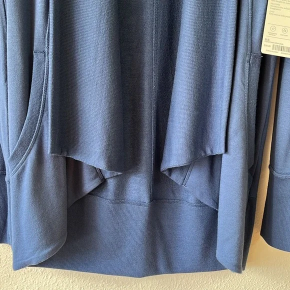 Athleta Pranayama Wrap Soft Cardigan Blue Pockets NWT XS - Picture 5 of 8